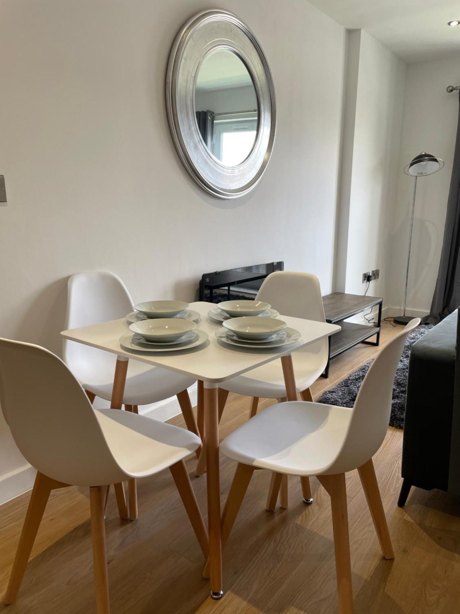 Stylish And Modern 2Br Apartment With Parking 谢菲尔德 外观 照片