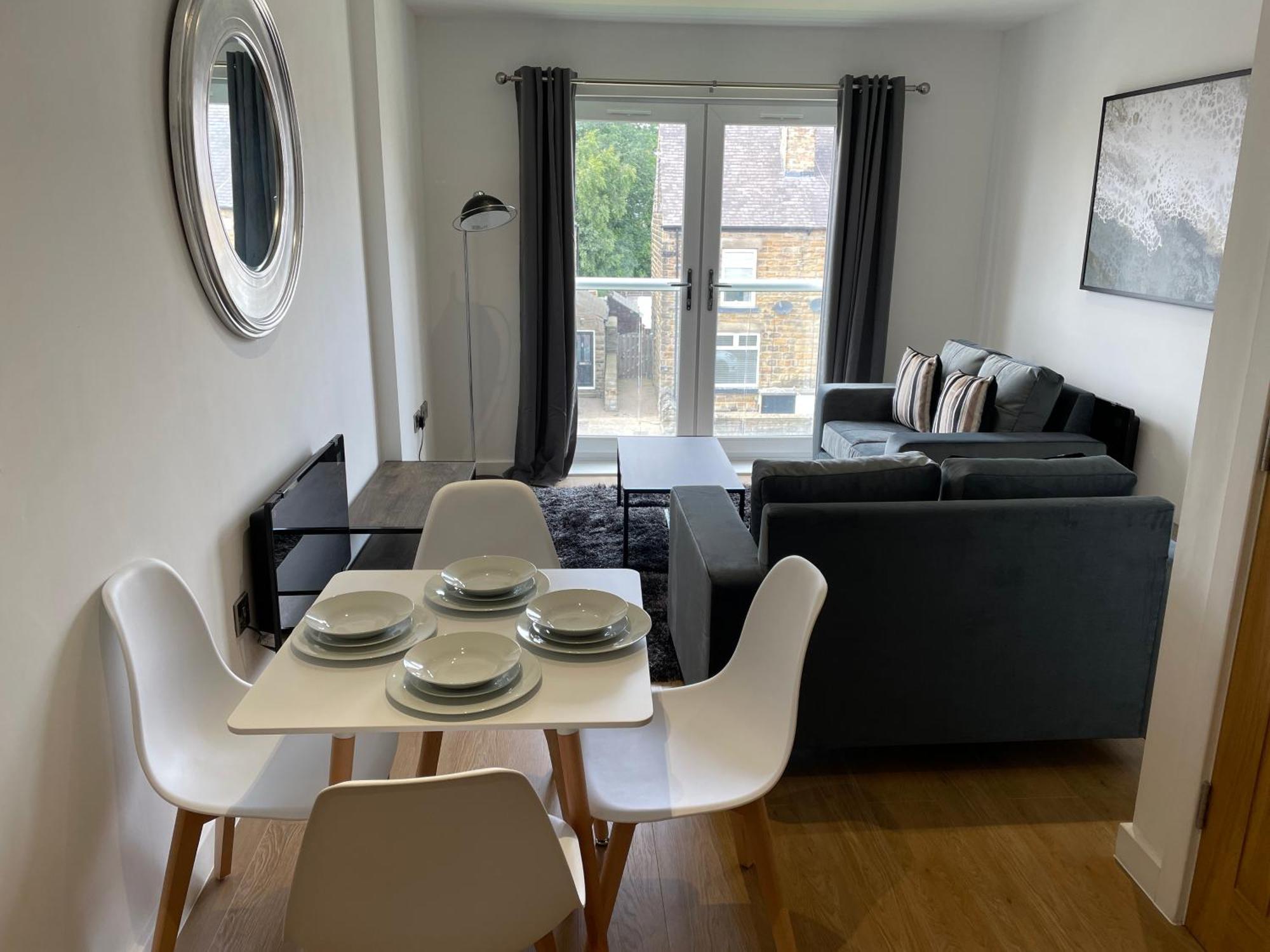 Stylish And Modern 2Br Apartment With Parking 谢菲尔德 外观 照片