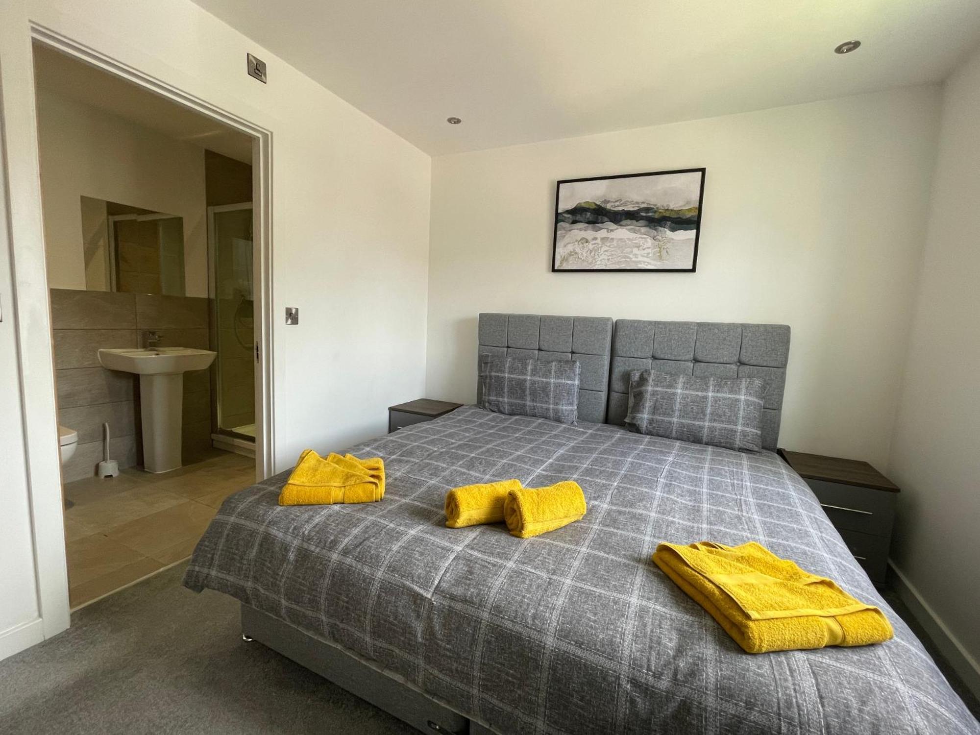Stylish And Modern 2Br Apartment With Parking 谢菲尔德 外观 照片